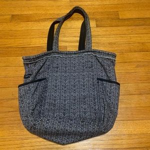 Retro Metro Thirty One Tote Bag